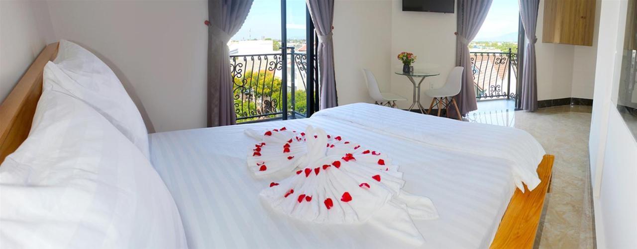 Aha Monaco Hotel Phan Thiết Buitenkant foto